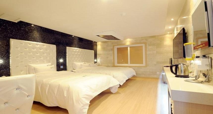 Songjeong Hotel 369 Busan Buitenkant foto